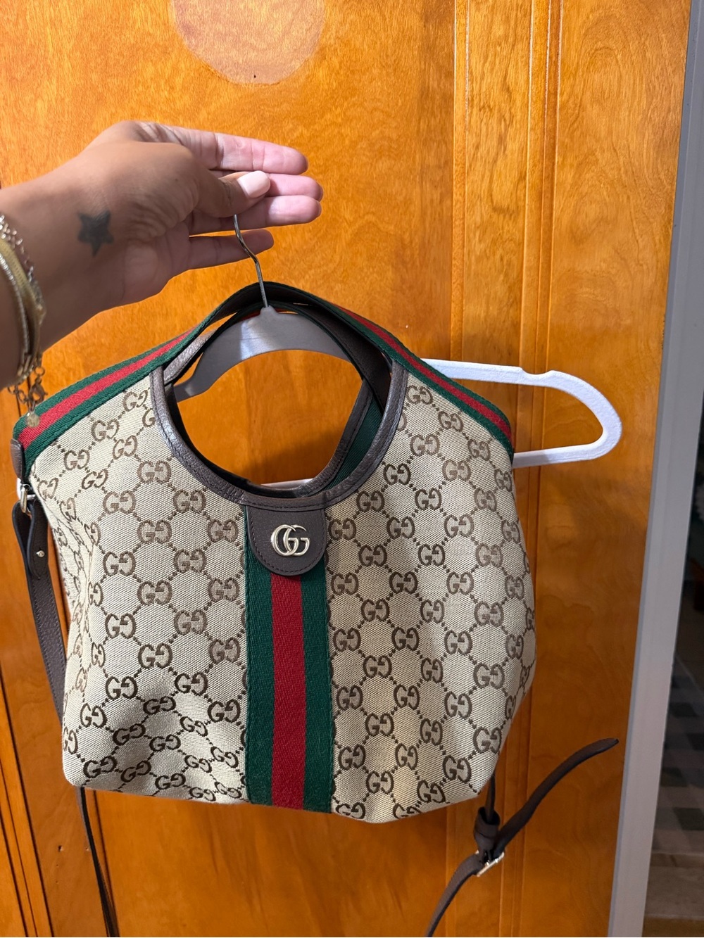 Gucci Giglio Beige GG Canvas Shoulder Bag with Green and Red Web Stripe
